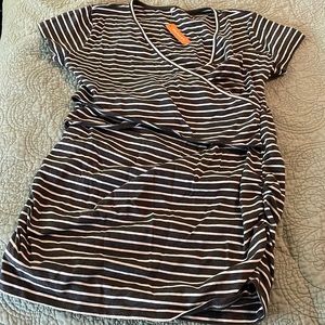 Size L nursing top NWT.  Striped with ruching.  Fits snug.